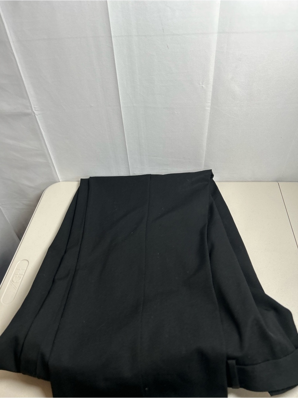 Men's Black Dress Pants - Classic Straight Fit 40X32 - Picture 5 of 16